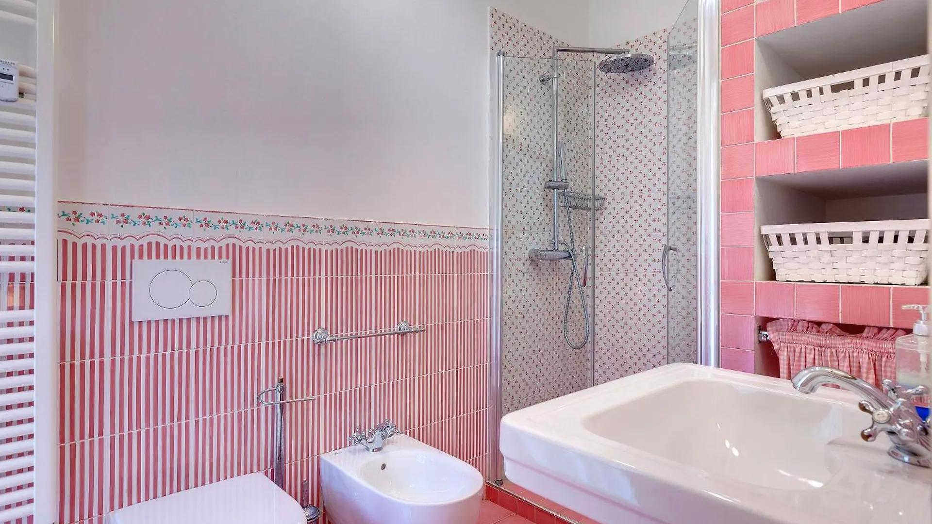 Marsilio Ficino Apartment By Mamo Florence