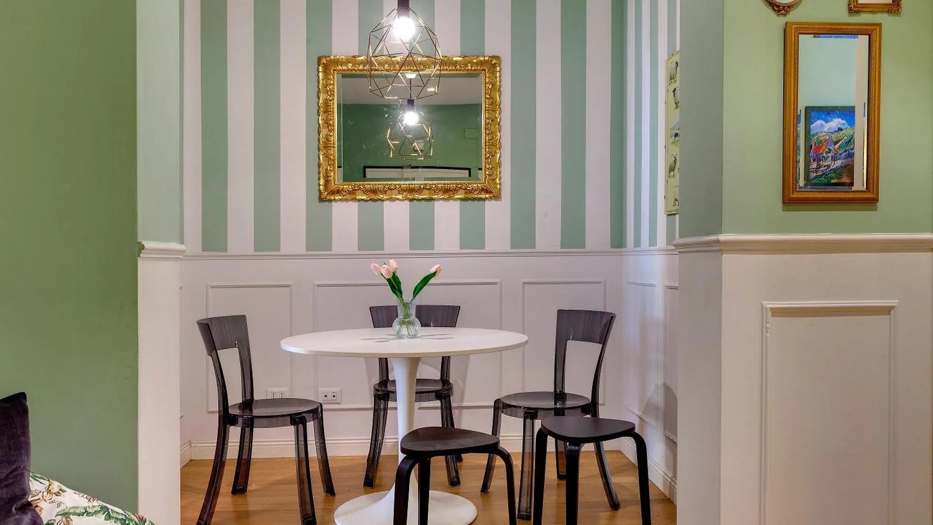 Marsilio Ficino Apartment By Mamo Florens Italien