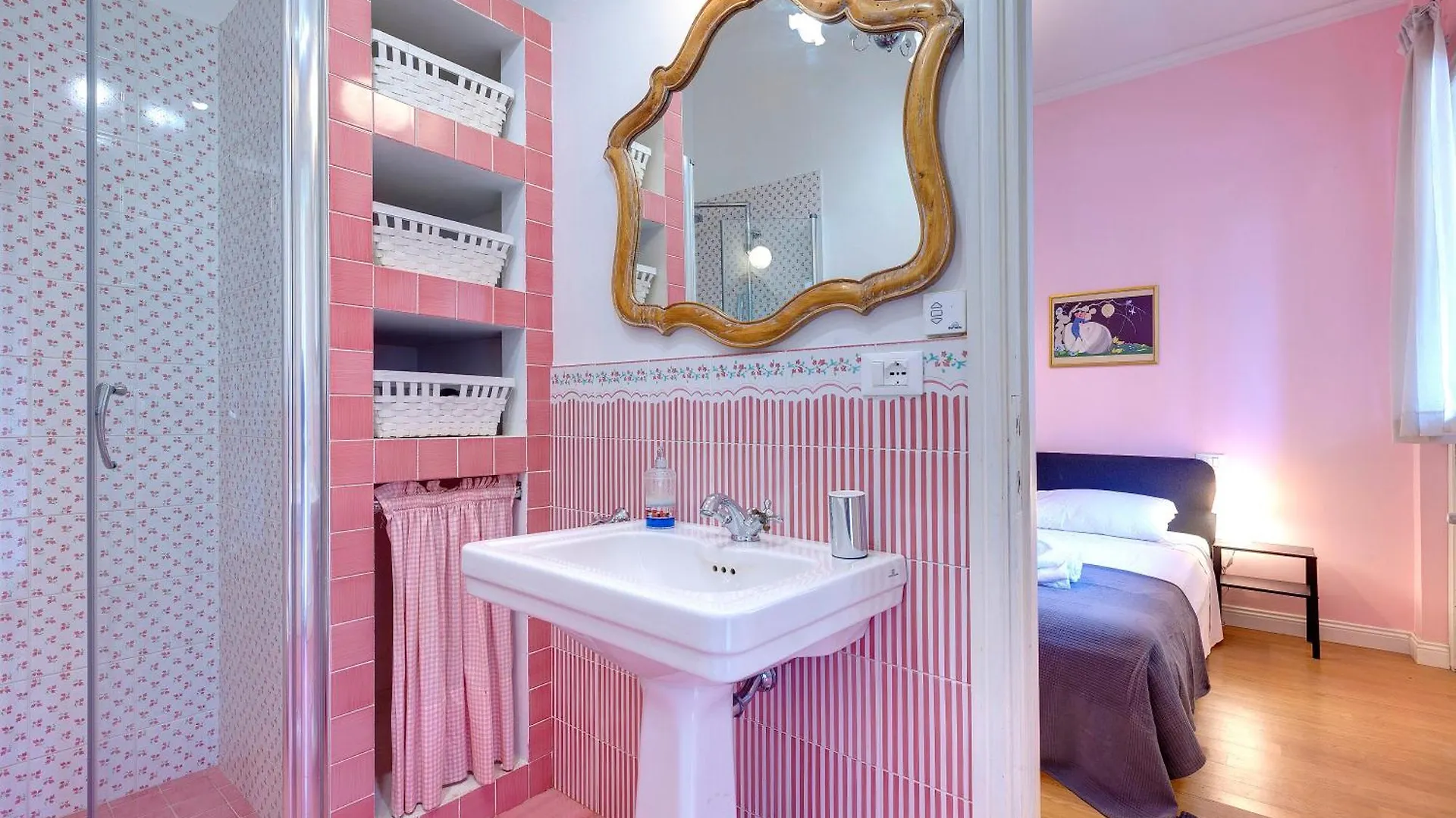 Marsilio Ficino Apartment By Mamo Florens